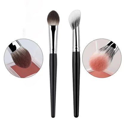 1/2PCS Peach Heart Blusher Brush - Liten Flat Precise Brush för puder, kräm & flytande Blush