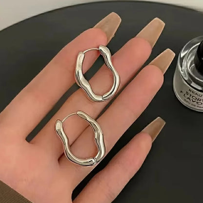 Irregular Geometric Earrings for Women – Trendy Personalized Hoop Earrings, Simple and Elegant Fashion Jewelry